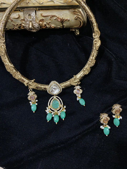 Gold Choker with Emerald Drops